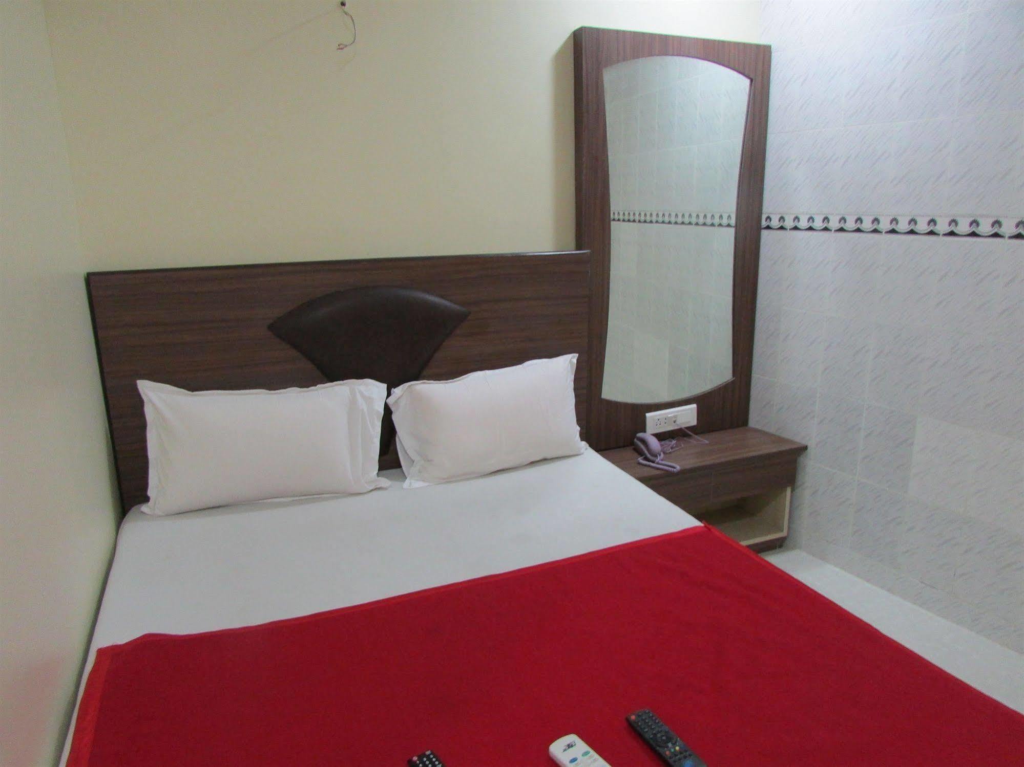 Hotel Royal Annex à Bombay Extérieur photo